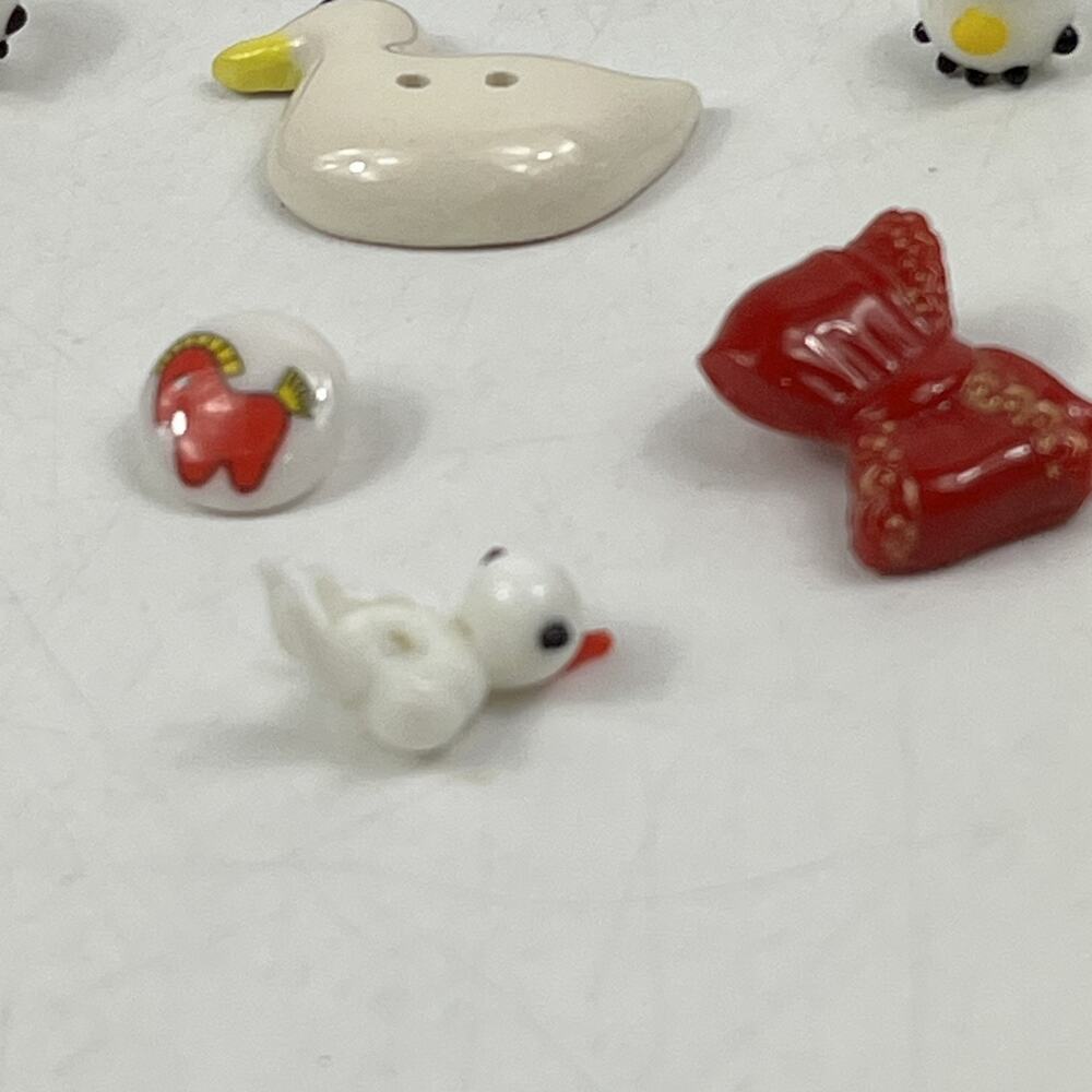 Vtg Lampwork Glass Beads Lot Animal Bird Dog Bows Snowman Jewelry Making Craft - Picture 5 of 10